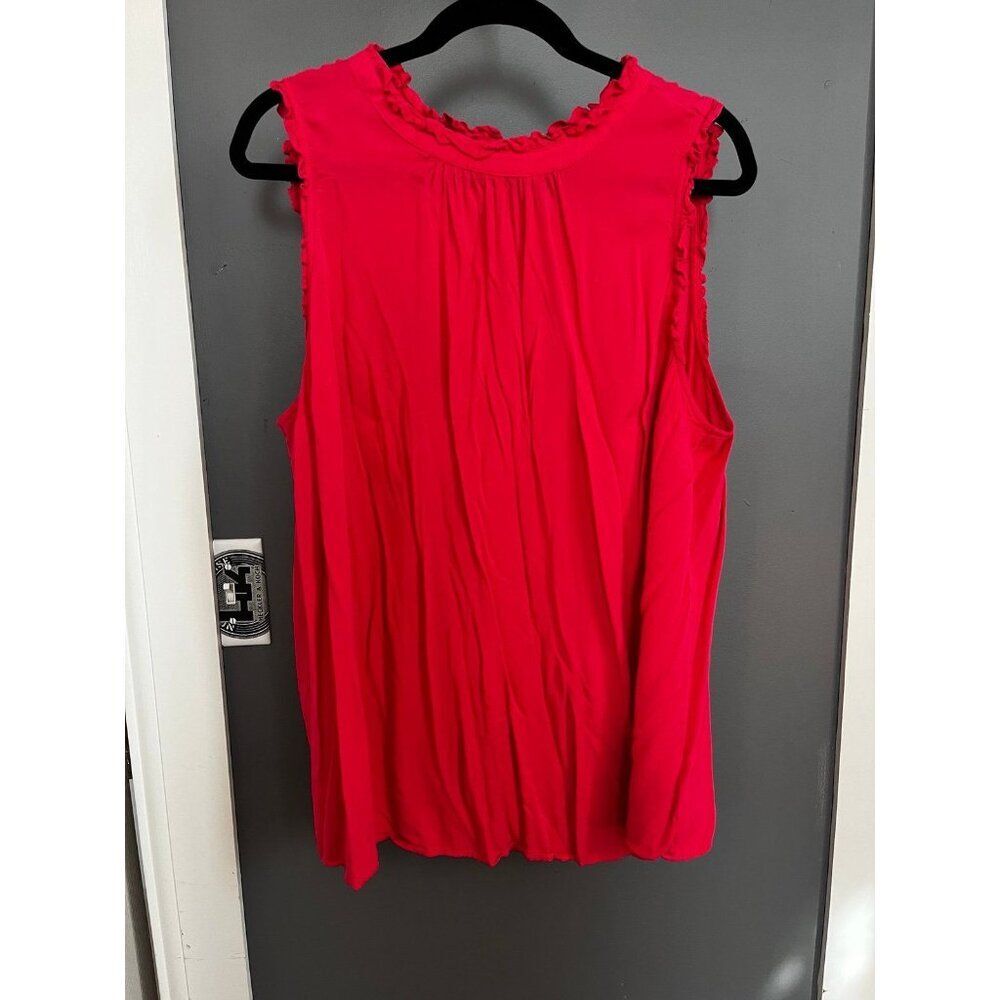Torrid size 3 bright pink tank top blouse